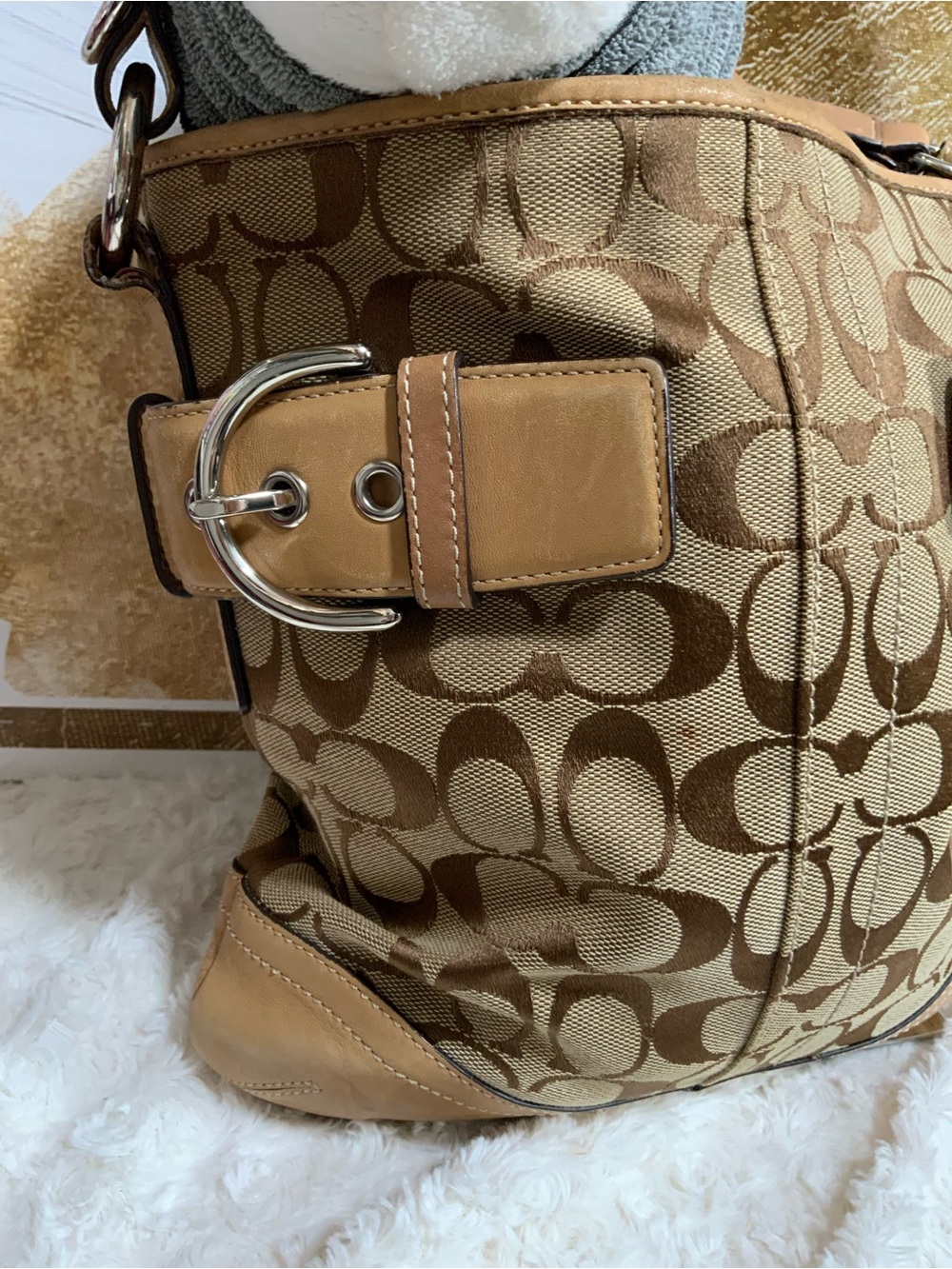 2009 Coach Soho Monogram Canvas Shoulder Bag in Brown and Tan - Picture 3 of 13